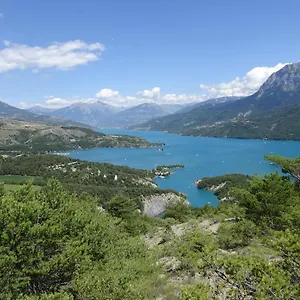 Pavillon Douillet Avec Vue Sur Lac Appartement Chorges
